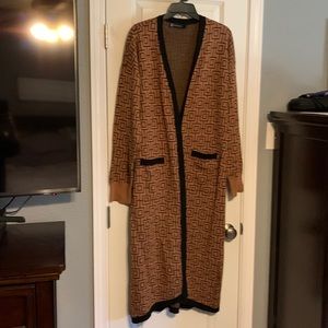 Black and Brown NY&Co Modern Print Sweater/Duster NWOT